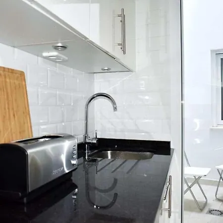 New Townhouse In The Heart Of Nerja With Jacuzzi Exterior photo